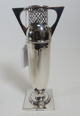 Lot 221 - A George V silver spill vase, having a pierced...