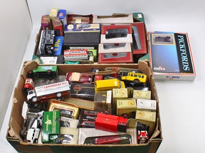 Lot 936 - Four boxes of modern issue diecast models by...