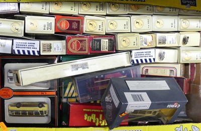 Lot 1624 - A quantity of boxed modern issue diecast to...