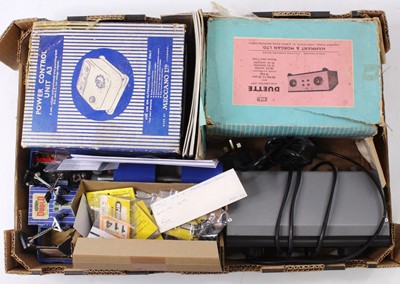 Lot 609 - One tray of Hornby Dublo and Wrenn spares,...