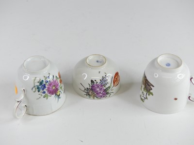 Lot 2097 - A Vienna porcelain tea bowl, circa 1744-49,...