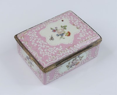 Lot 2398 - An enamel trinket box, late 18th/early 19th...