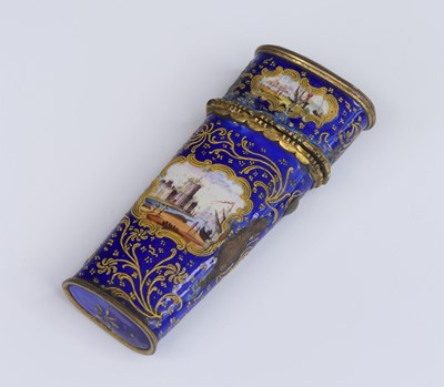Lot 2352 - A South Staffordshire enamel etui, late 18th...