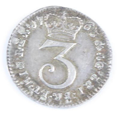 Lot 3037 - England, 1690 sixpence, obv: William III first...