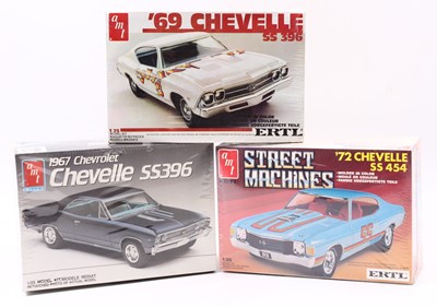 Lot 1604 - AMT/ERTL 1.25 scale Chevy Hardtop kits, 6052...