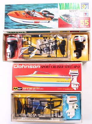 Lot 1623 - MITSUWA 1.18 scale, Motorised Sport Cruisers,...