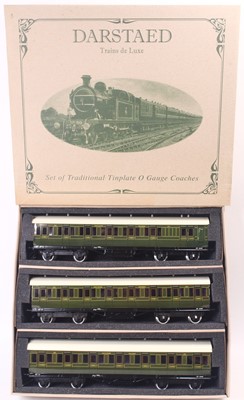 Lot 212 - Darstead 0 gauge 3 car Southern suburban set,...