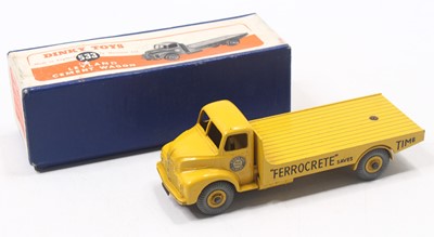 Lot 1061 - Dinky Toys 533, Leyland cement wagon, deep...
