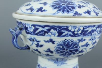 Lot 5 - A Chinese blue and white stem bowl with cover,...