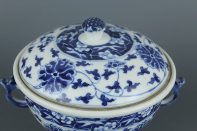 Lot 5 - A Chinese blue and white stem bowl with cover,...