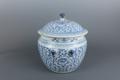 Lot 209 - A Chinese blue and white ”scrolling lotus“ jar...