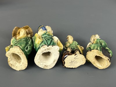 Lot 61 - A group of Chinese porcelain pieces, 19th to...