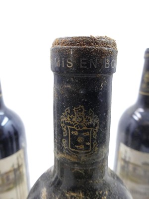 Lot 1048 - Chateau Leoville Barton 2002, Saint-Julien, 12...
