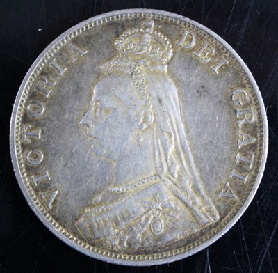 Lot 3052 - England, 1696 crown, obv: William III laureate...