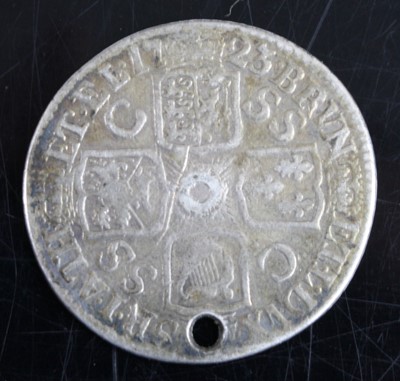 Lot 3052 - England, 1696 crown, obv: William III laureate...