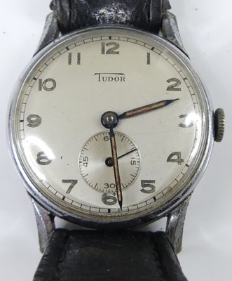 Lot 2937 - A Tudor gent's steel cased manual wind wrist...
