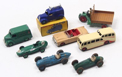 Lot 1293 - Dinky Toys small quantity of mostly loose...