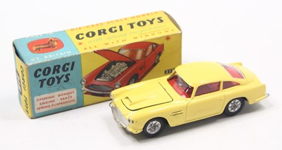 Lot 1413 - A Corgi Toys No. 218 Aston Martin DB4,...
