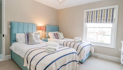 Lot 89 - Heron House, Southwold, Suffolk: A week’s self-...