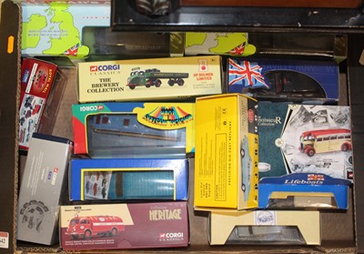 Lot 1507 - A box of boxed modern issue diecast, to...