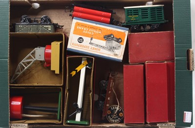 Lot 173 - A collection of Hornby 0 gauge wagons, and...
