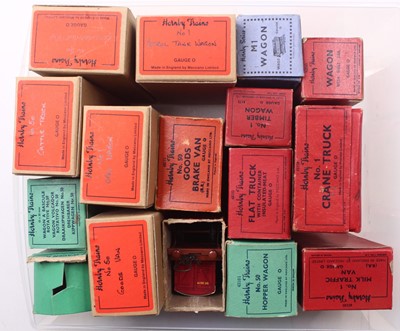 Lot 134 - Hornby 0-gauge post-war 4-wheel wagons: No.50...