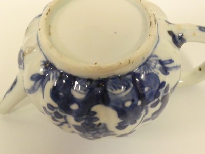 Lot 225 - A blue and white Chinese teapot and another...