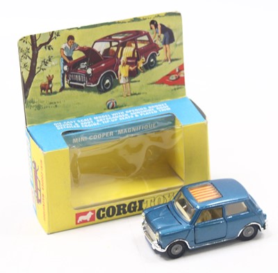 Lot 1381 - A Corgi Toys No. 334 Mini Cooper Magnifique,...