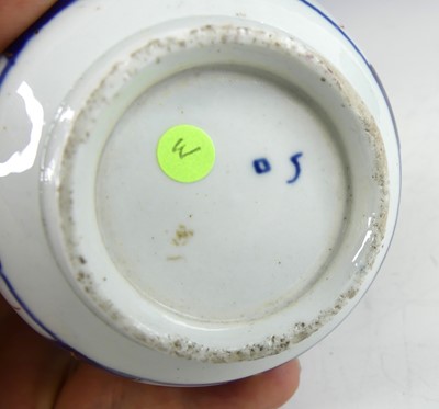 Lot 2077 - A Worcester porcelain sparrowbeak cream jug...