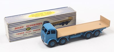 Lot 1054 - Dinky Toys, 903 Foden flat truck with...