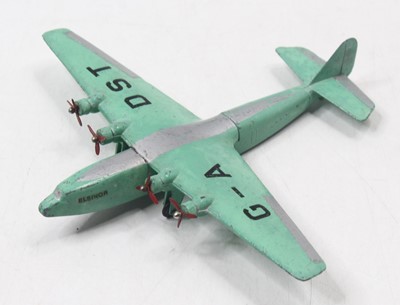 Lot 1134 - Dinky Toys No. 62P Armstrong Whitworth...
