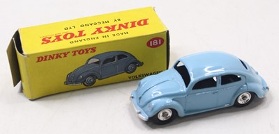 Lot 1122 - Dinky Toys No. 181 Volkswagen saloon...