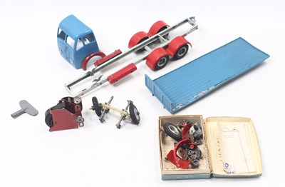 Lot 2051 - Shackleton Foden F.G Flat Bed Lorry and...
