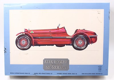 Lot 1672 - Pocher No. K71 1/8th scale kit of an Alfa...