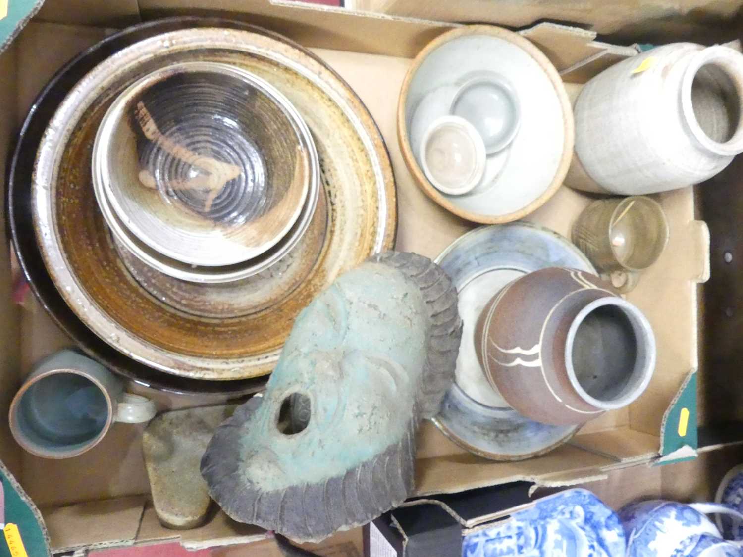 Lot 70 - A box containing studio pottery
