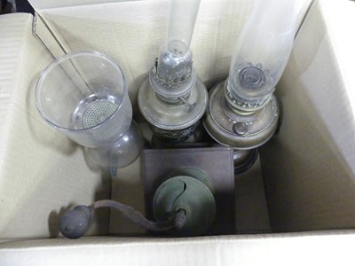 Lot 89 - A box of pewter items to include 18th century...