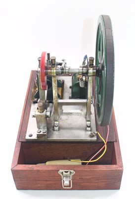 Lot 8 - A large scratch-built 4-stroke stationary...