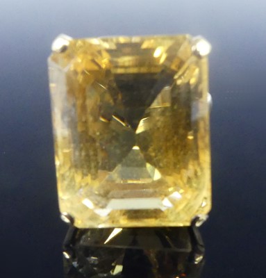 Lot 2623 - A yellow metal citrine set dress ring,...