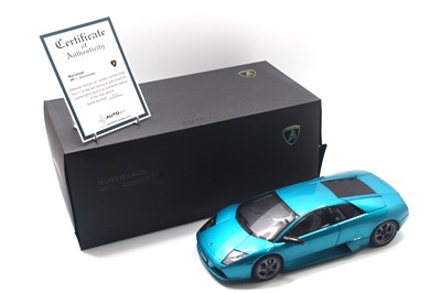Lot 721 - Auto Art Signature Collection 1/12 scale...