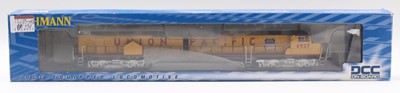 Lot 580 - Bachmann HO gauge DCC fitted EMD DD40AX loco...