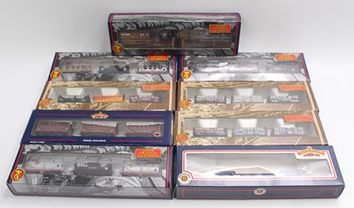 Lot 443 - One tray containing eight Bachmann 00 gauge...