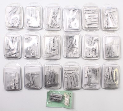 Lot 1018 - 18 Langley Models N gauge unopened white metal...