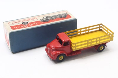 Lot 1284 - Dinky Toys No. 531 Leyland Comet Lorry...