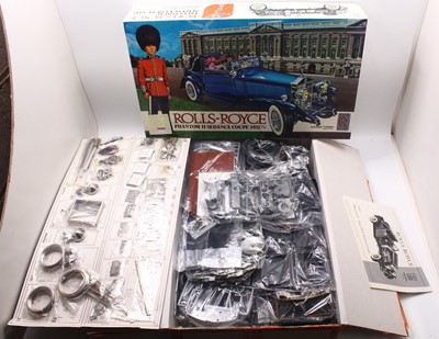 Lot 992 - Pocher No. K72 1/8th scale kit of a Rolls...