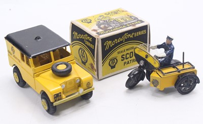Lot 1673 - Morestone series boxed scout patrol bike with...