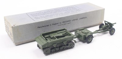Lot 1395 - Dinky Pre-War No.162 "Field Unit" Set...