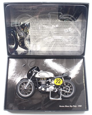 Lot 794 - Minichamps Classic Bike series 1/12 scale...