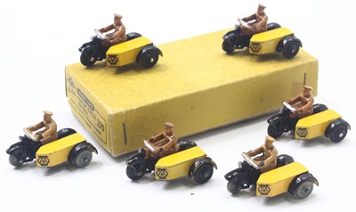 Lot 1381 - A Dinky Toys trade box of six No. 270 AA...