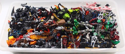 Lot 1894 - Lego Bionicle a large collection of built...