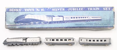 Lot 1413 - A prewar Dinky Toys no.16 Silver Jubilee train...